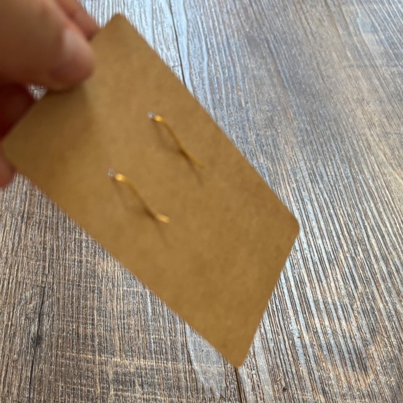 Handmade Polymer Clay Floral Dangle Earrings - Blush Pink & Green - Picture 5 of 5